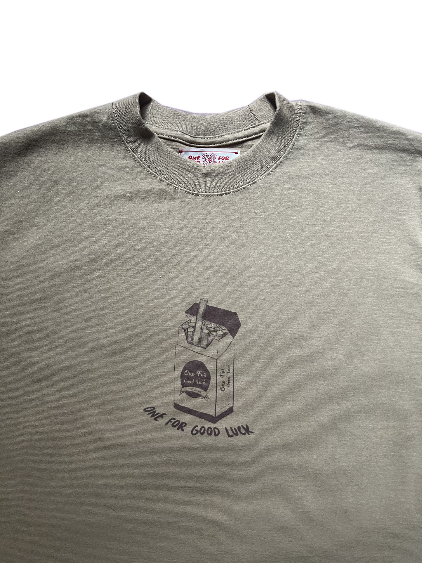 lucky cig khaki tee