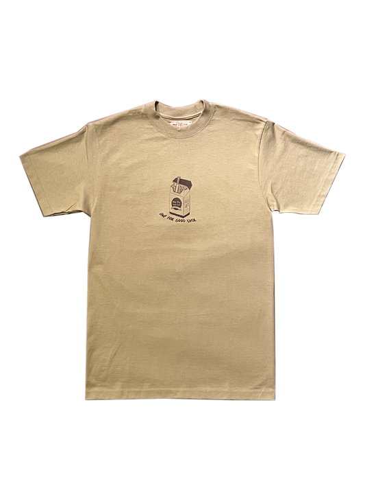 lucky cig khaki tee